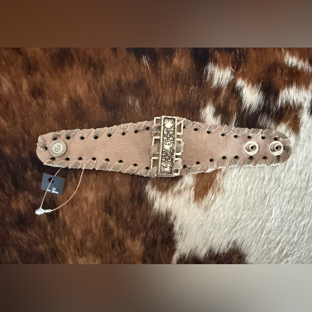 New Leatherock Soft Leather Channel Rhinestone Taupe Adjustable Bracelet Cuff